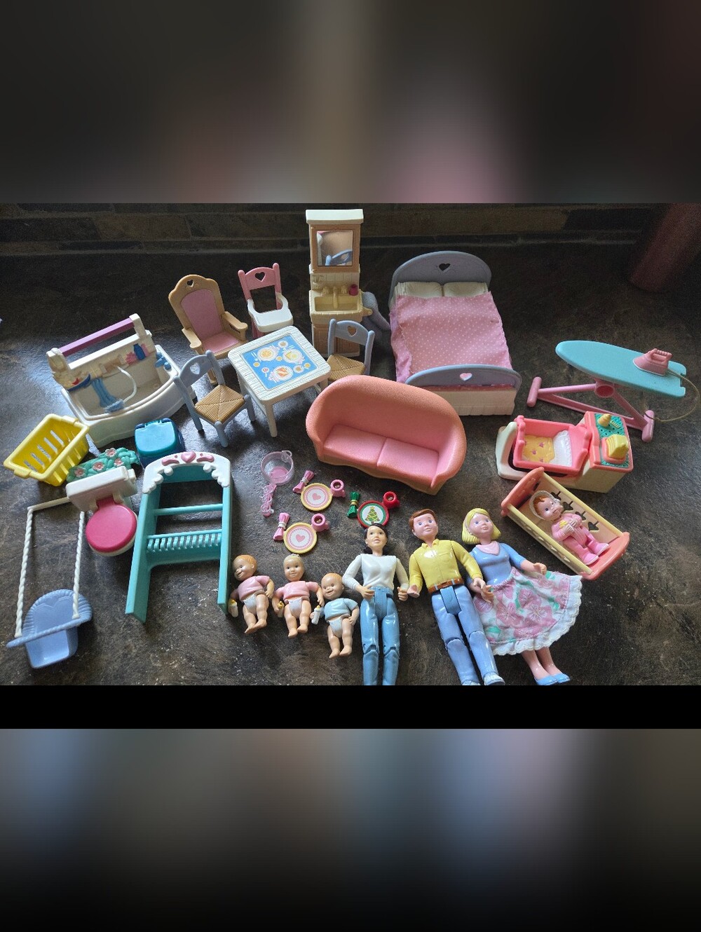 💥Hot Deal💥Fisher-Price Loving Family Dollhouse Lot